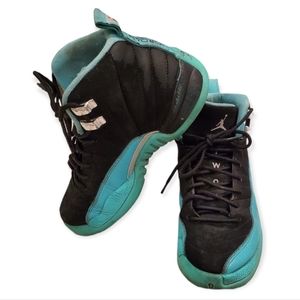 jordan 12 hyper jade foot locker